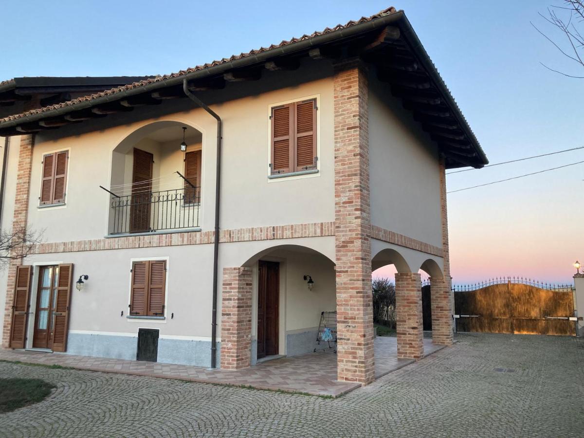 Casa Vacanze Martina Castagnole delle Lanze Exterior photo
